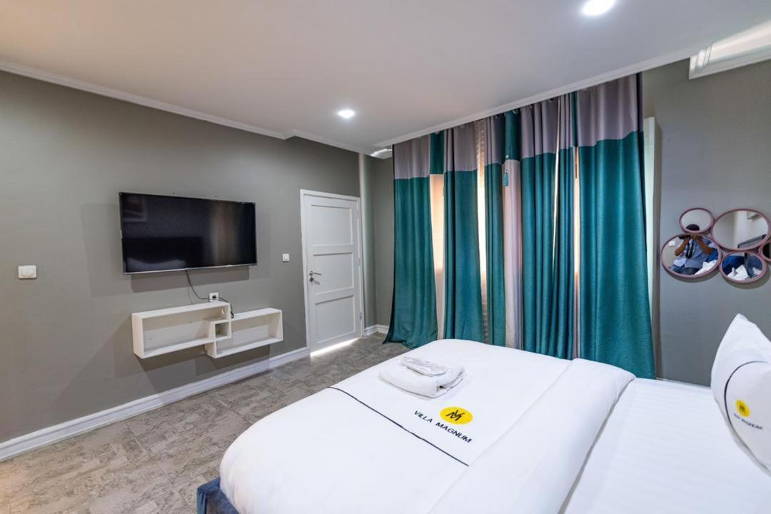 Villa Magnum Douala Esterno foto