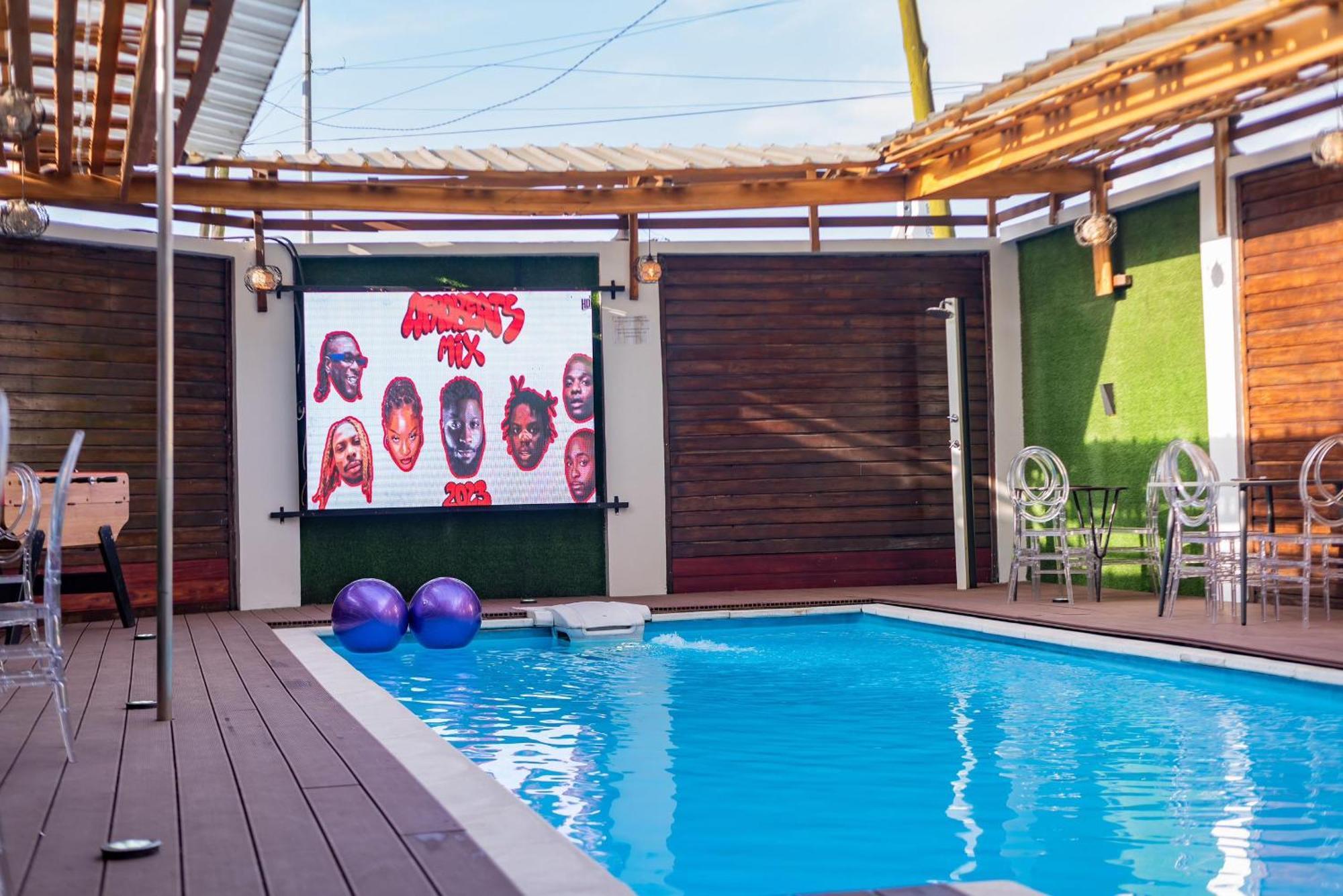 Villa Magnum Douala Esterno foto